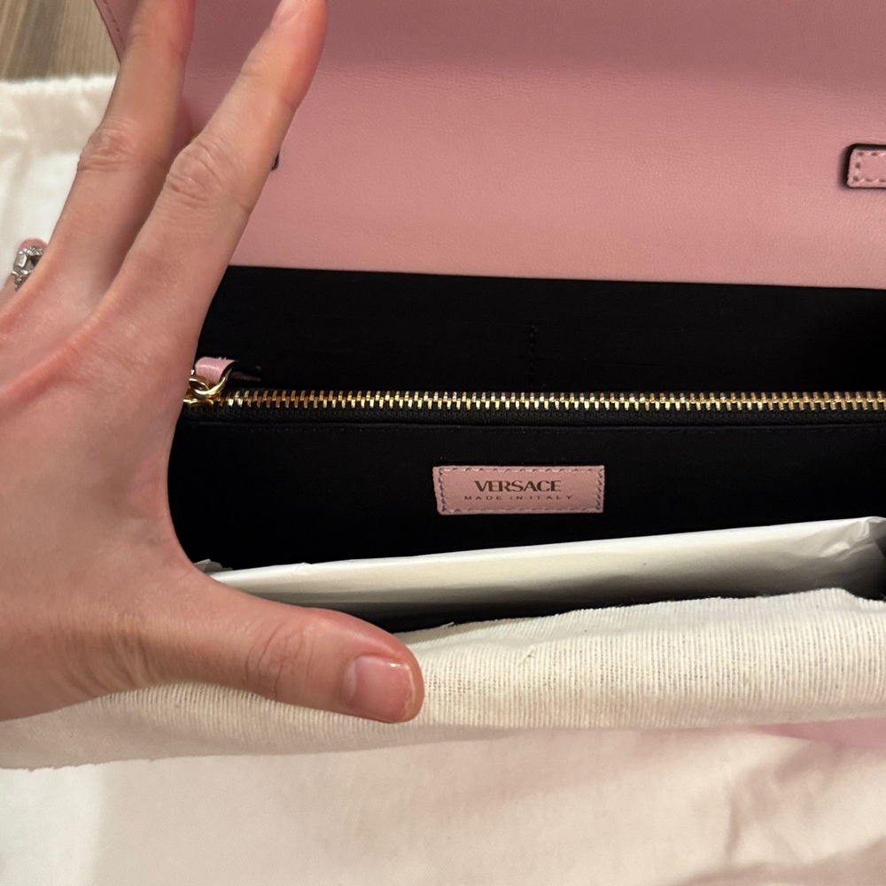 New versace pink patent leather envelope clutch crossbody - Picture 3 of 8